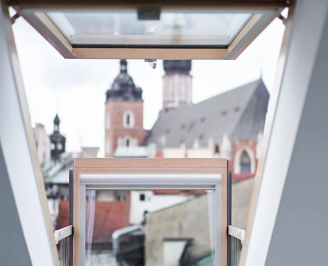 克拉科夫Unique Design Loft In Middle Of Centre Of Old Town With Netflix公寓